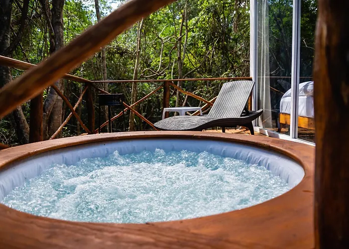 Jungle House With A Pool Casa de férias